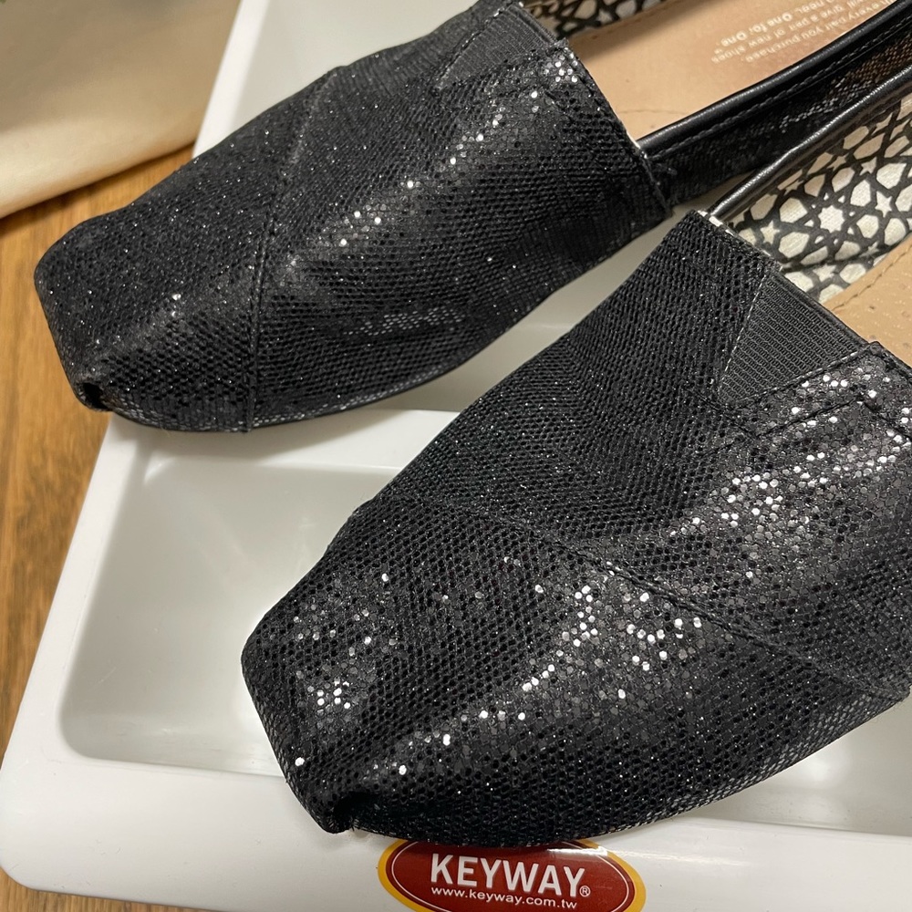 Toms slip-on glitter flats womens 10